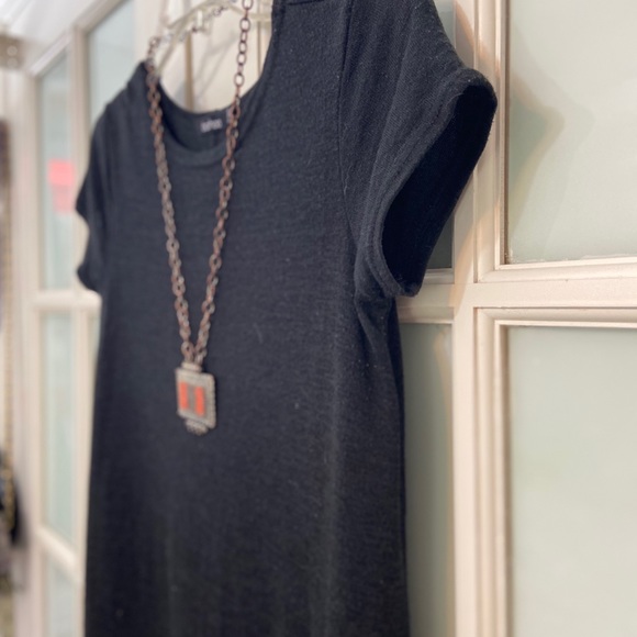 🌸 3 for $15🌸 Boohoo T-shirt Dress - Picture 2 of 3